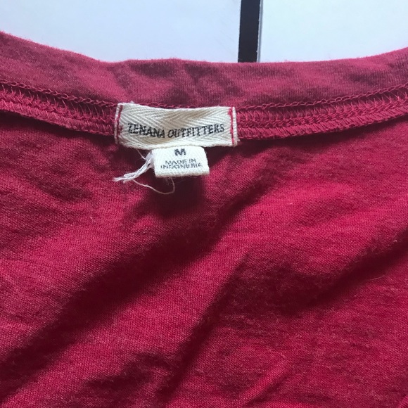 🛍 Zenana Outfitters Tee - Picture 3 of 3